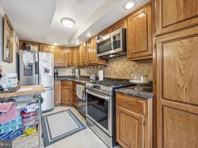 5122 Whitehall, Clifton Heights PA 19018