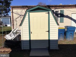 5510 Golden Drive, Morrisville PA 19067