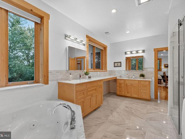 2136 Powhatan Street, Falls Church VA 22043