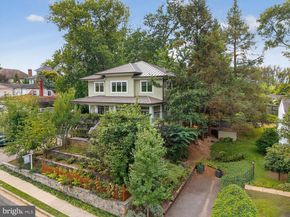 2136 Powhatan Street, Falls Church VA 22043