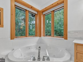 2136 Powhatan Street, Falls Church VA 22043