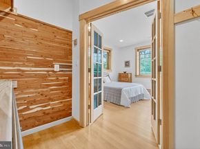 2136 Powhatan Street, Falls Church VA 22043