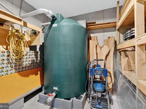 2136 Powhatan Street, Falls Church VA 22043