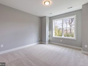 125 Casmar Street SE, Vienna VA 22180