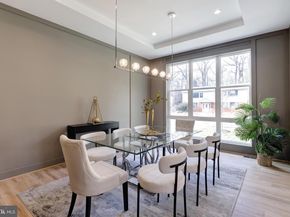 125 Casmar Street SE, Vienna VA 22180