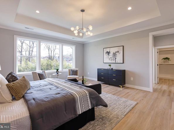 125 Casmar Street SE, Vienna VA 22180