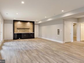 125 Casmar Street SE, Vienna VA 22180