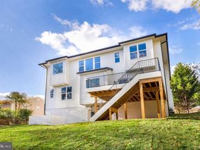 125 Casmar Street SE, Vienna VA 22180