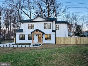 608 Laura Drive, Falls Church VA 22046