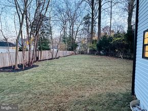 608 Laura Drive, Falls Church VA 22046