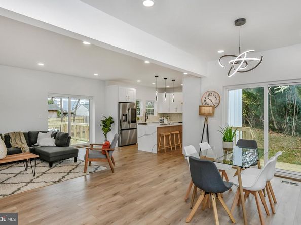 608 Laura Drive, Falls Church VA 22046