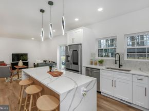 608 Laura Drive, Falls Church VA 22046