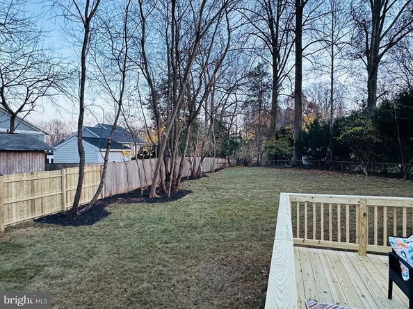 608 Laura Drive, Falls Church VA 22046