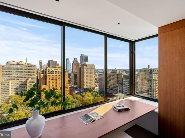 202 W Rittenhouse Square 21062107, Philadelphia PA 19103