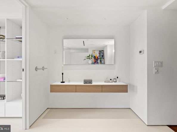 202 W Rittenhouse Square 21062107, Philadelphia PA 19103