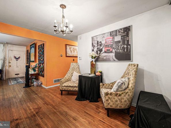 222 Ruscombe Avenue, Glenside PA 19038