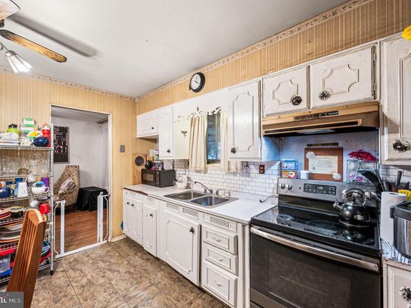 222 Ruscombe Avenue, Glenside PA 19038