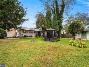 222 Ruscombe Avenue, Glenside PA 19038