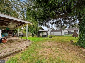 222 Ruscombe Avenue, Glenside PA 19038