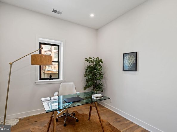 1914 Wilcox Street, Philadelphia PA 19130
