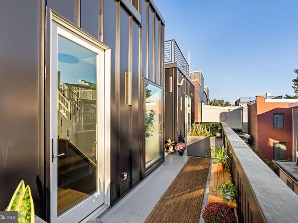 1914 Wilcox Street, Philadelphia PA 19130