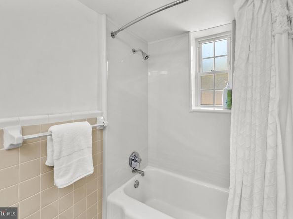 1821 21st Street N 1, Arlington VA 22209
