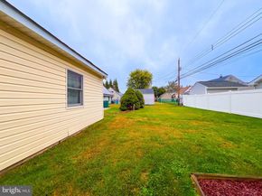 316 Crabtree Drive, Levittown PA 19055