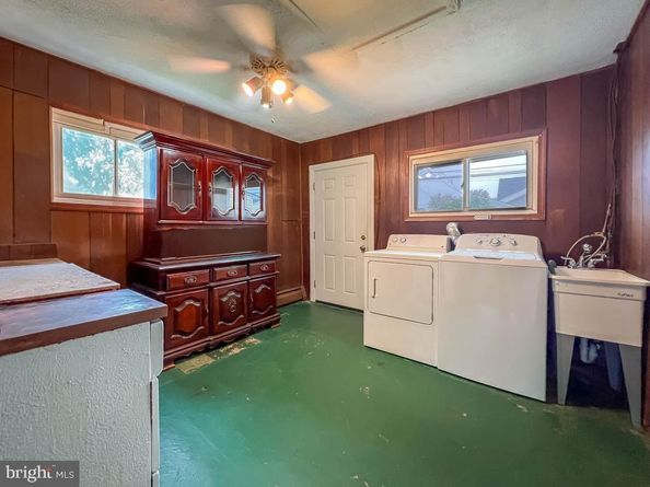 316 Crabtree Drive, Levittown PA 19055