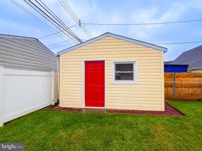 316 Crabtree Drive, Levittown PA 19055