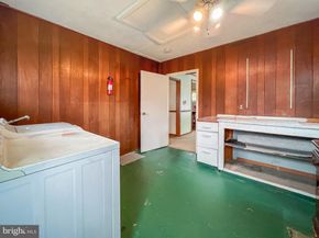 316 Crabtree Drive, Levittown PA 19055