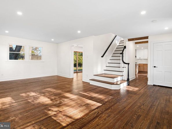137 Coach Road, Langhorne PA 19047