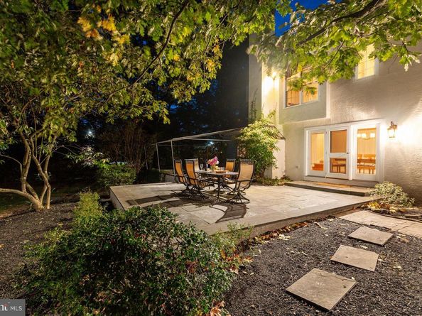 900 Gladestry Lane, Ambler PA 19002