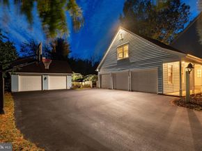 900 Gladestry Lane, Ambler PA 19002