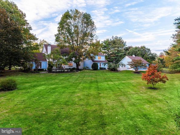 900 Gladestry Lane, Ambler PA 19002