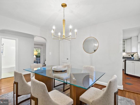 2647 Woodley Place, Falls Church VA 22046