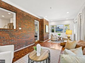 2647 Woodley Place, Falls Church VA 22046