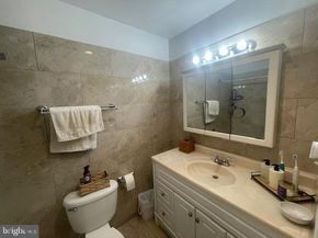 5929 Quantrell Avenue 301, Alexandria VA 22312