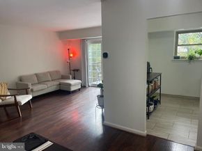 5929 Quantrell Avenue 301, Alexandria VA 22312