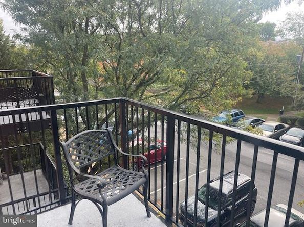 5929 Quantrell Avenue 301, Alexandria VA 22312