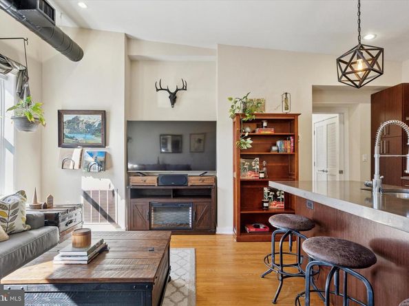 1247 E Columbia Avenue 3, Philadelphia PA 19125