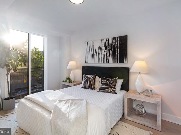 845 19TH Street NE 10, Washington DC 20002
