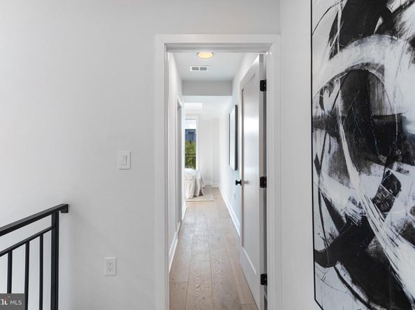 845 19TH Street NE 10, Washington DC 20002