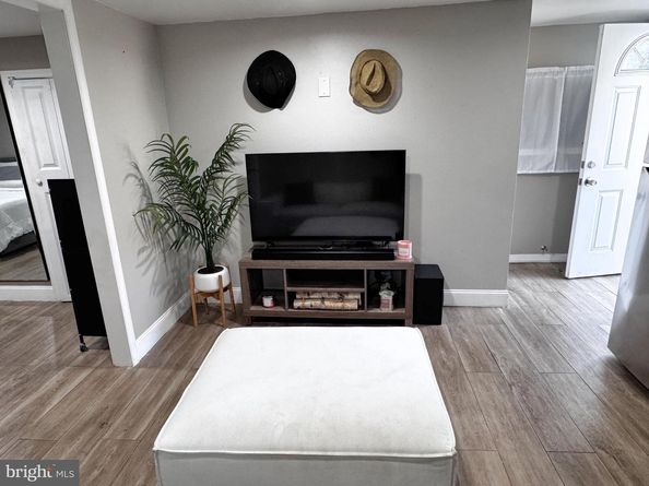 6532 Hegerman Street, Philadelphia PA 19135