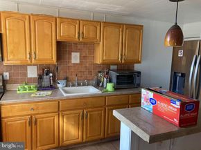 275 Glendale Road, Upper Darby PA 19082