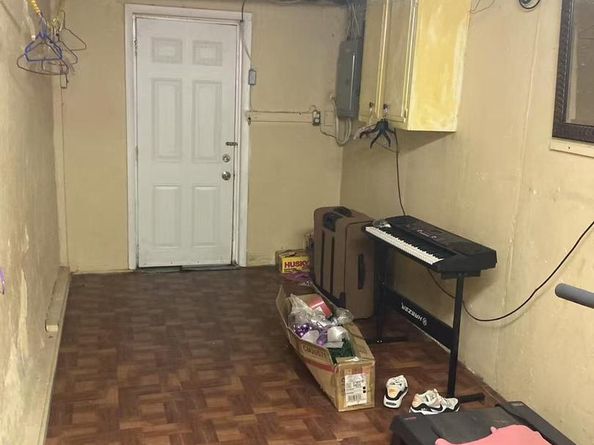 275 Glendale Road, Upper Darby PA 19082