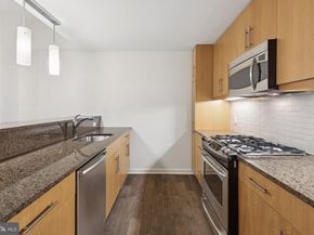 1425 Locust Street 3A, Philadelphia PA 19102