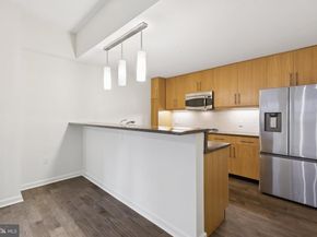 1425 Locust Street 3A, Philadelphia PA 19102