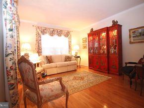 376 Hobson Place, Blue Bell PA 19422