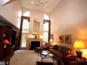 376 Hobson Place, Blue Bell PA 19422