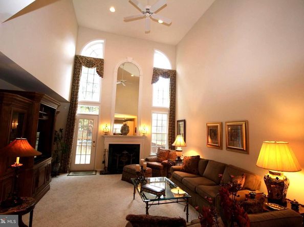 376 Hobson Place, Blue Bell PA 19422